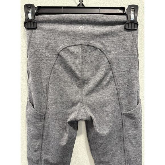 Athleta Woman's XXS Ultimate Stash Pocket Capri Gray Yoga Leggings - Picture 4 of 7